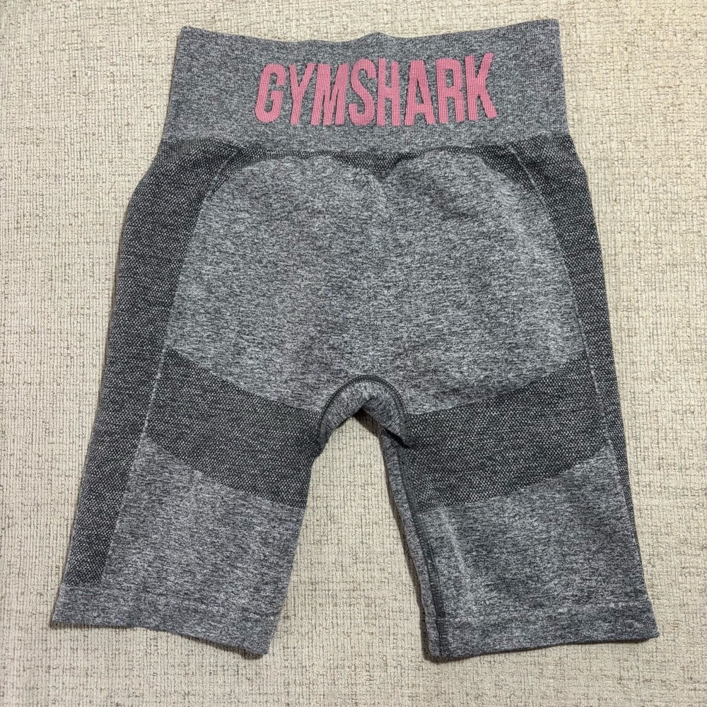 Gymshark sz small compression gym workout shorts spell out
